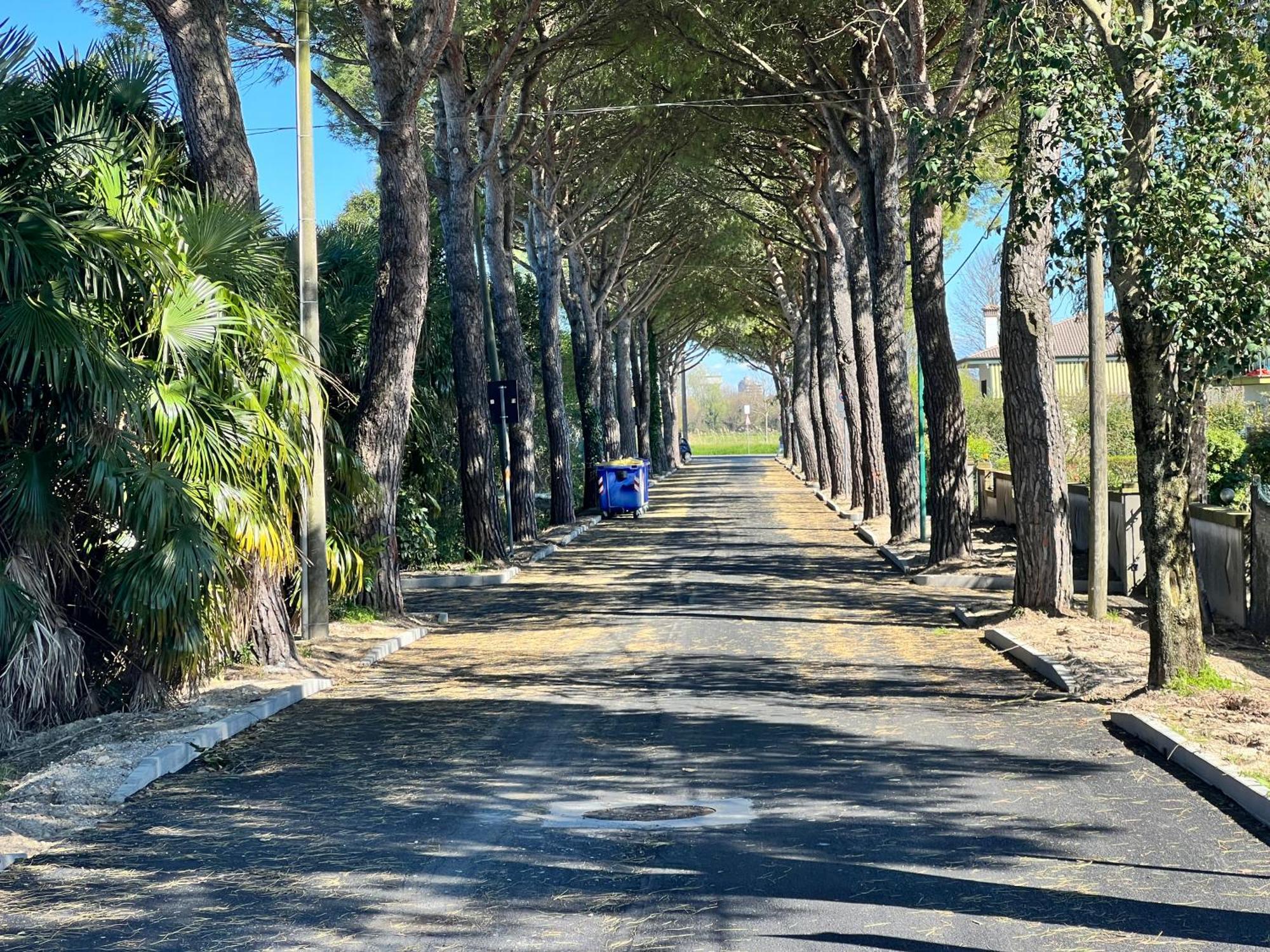 Villa Egles - Villa Con Giardino A Lignano Sabbiadoro Exteriör bild